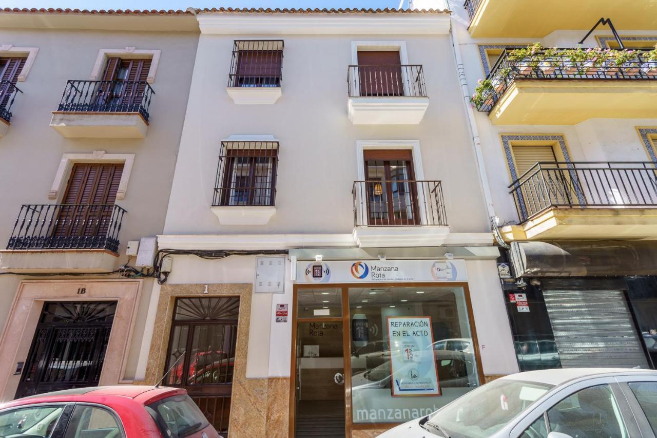 Apartament Baiti *